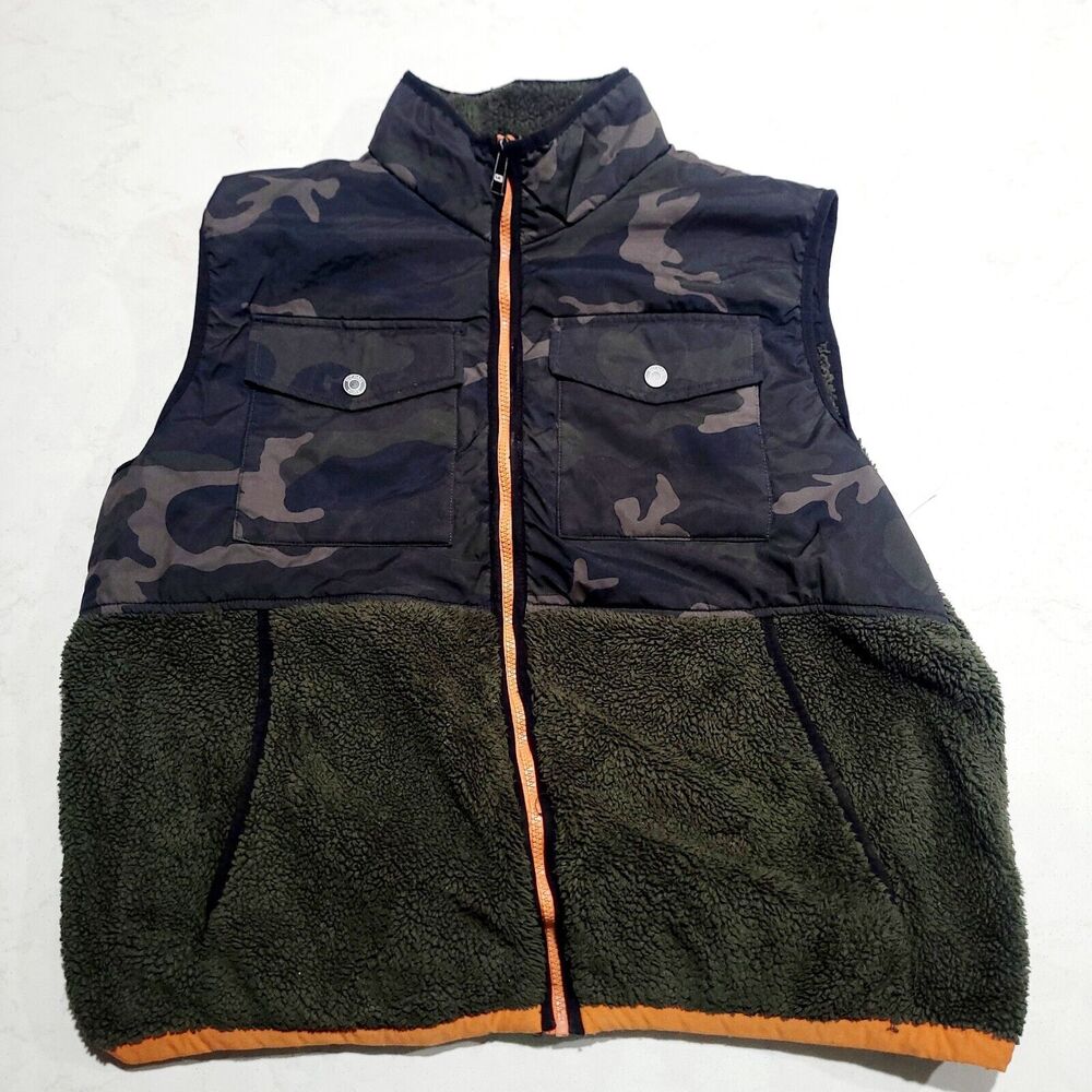 MICHAEL KORS Squaw Faux Shearling Camo Zip Vest Sherpa Fleece MENS SIZE XL EUC